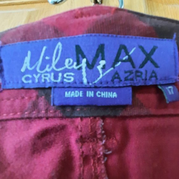 Miley Cyrus & AEO Skirts Price Drop Miley Cyrus Aeo Plaid Mini